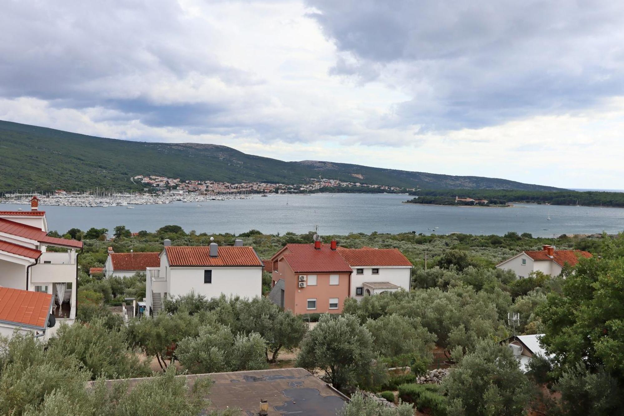Apartments With A Parking Space Kornic, Krk - 415 Exterior foto